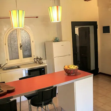 Casa Mamo * 切塞纳